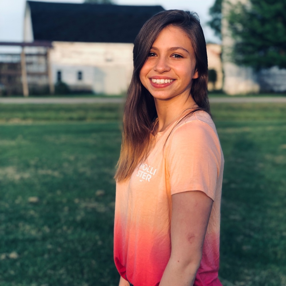 Meet your Posher, Hannah